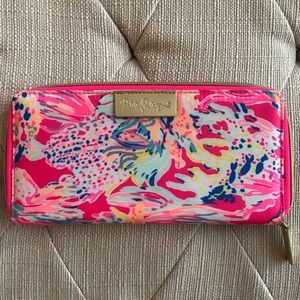 Lilly Pulitzer Wallet NWOT